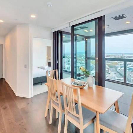 Magnificent Skytower, Sea, Habour View In Cbd Apartment Auckland Exterior photo