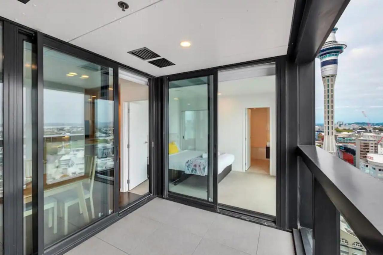 Magnificent Skytower, Sea, Habour View In Cbd Apartment Auckland Exterior photo