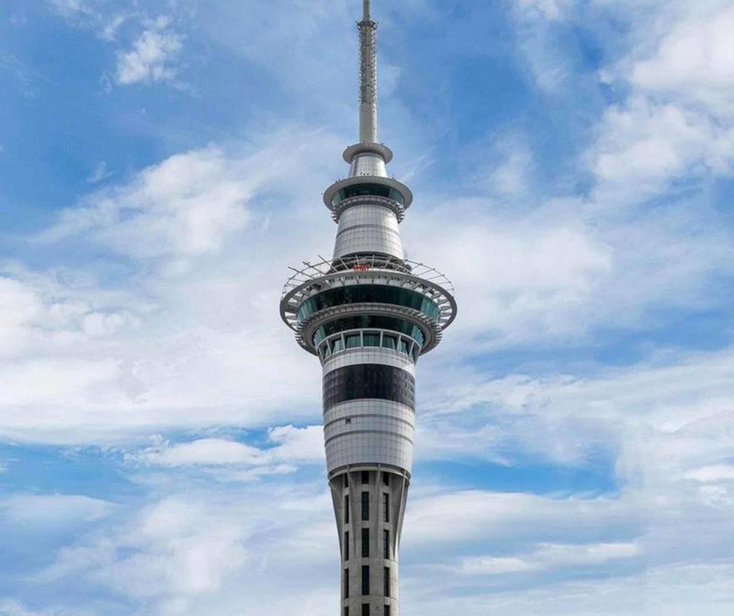 Magnificent Skytower, Sea, Habour View In Cbd Apartment Auckland Exterior photo